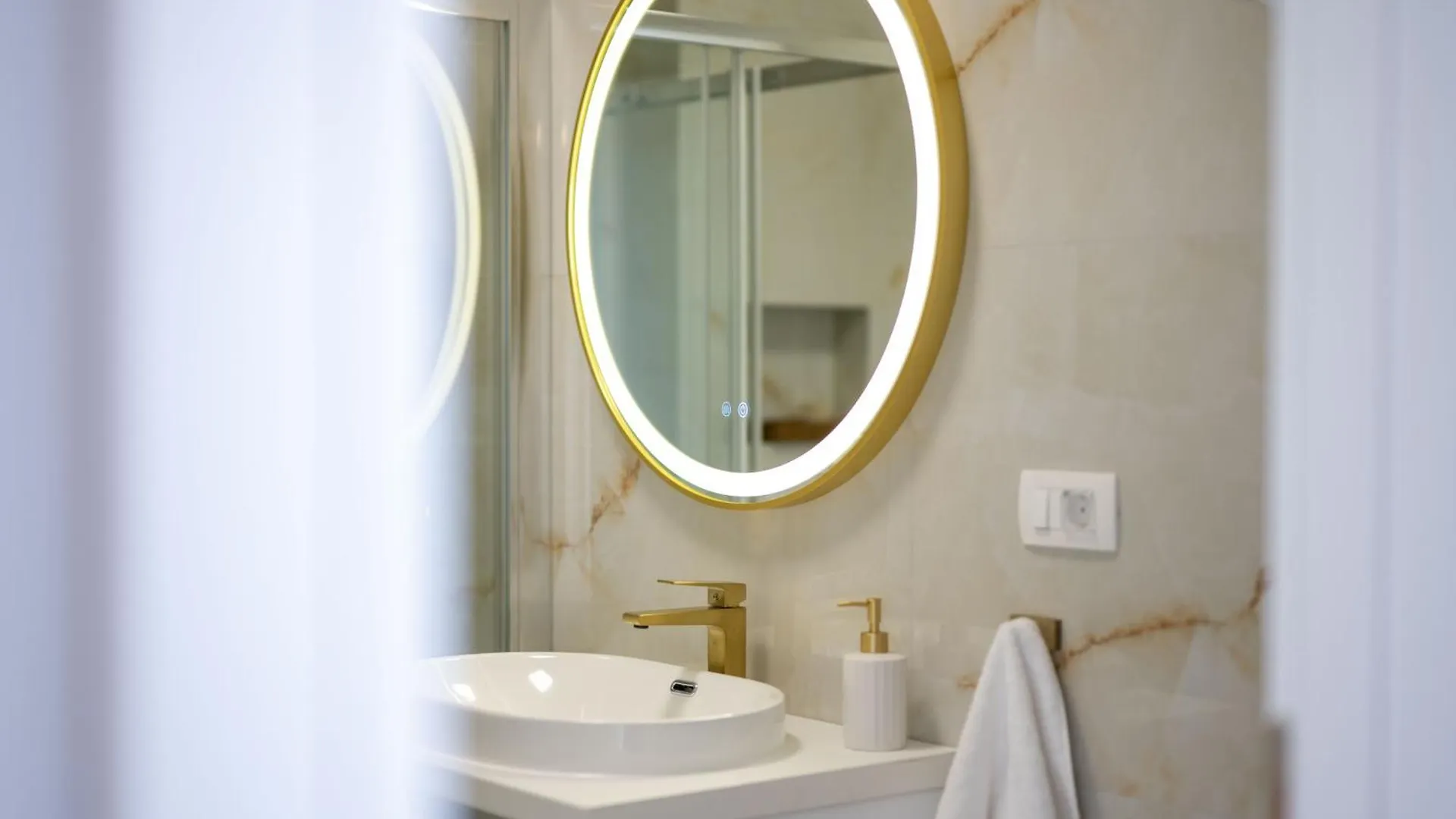 Lush Suites Trogir Apartment