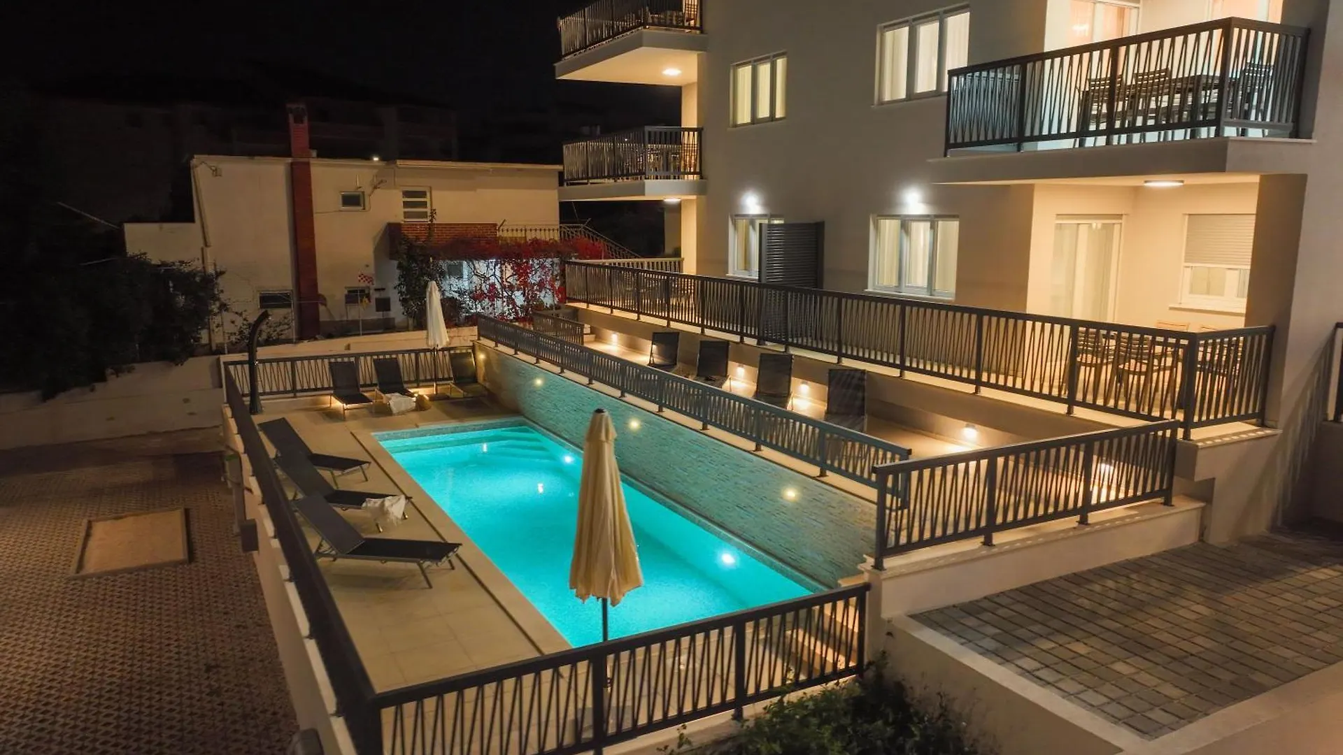 Lush Suites Trogir Apartment